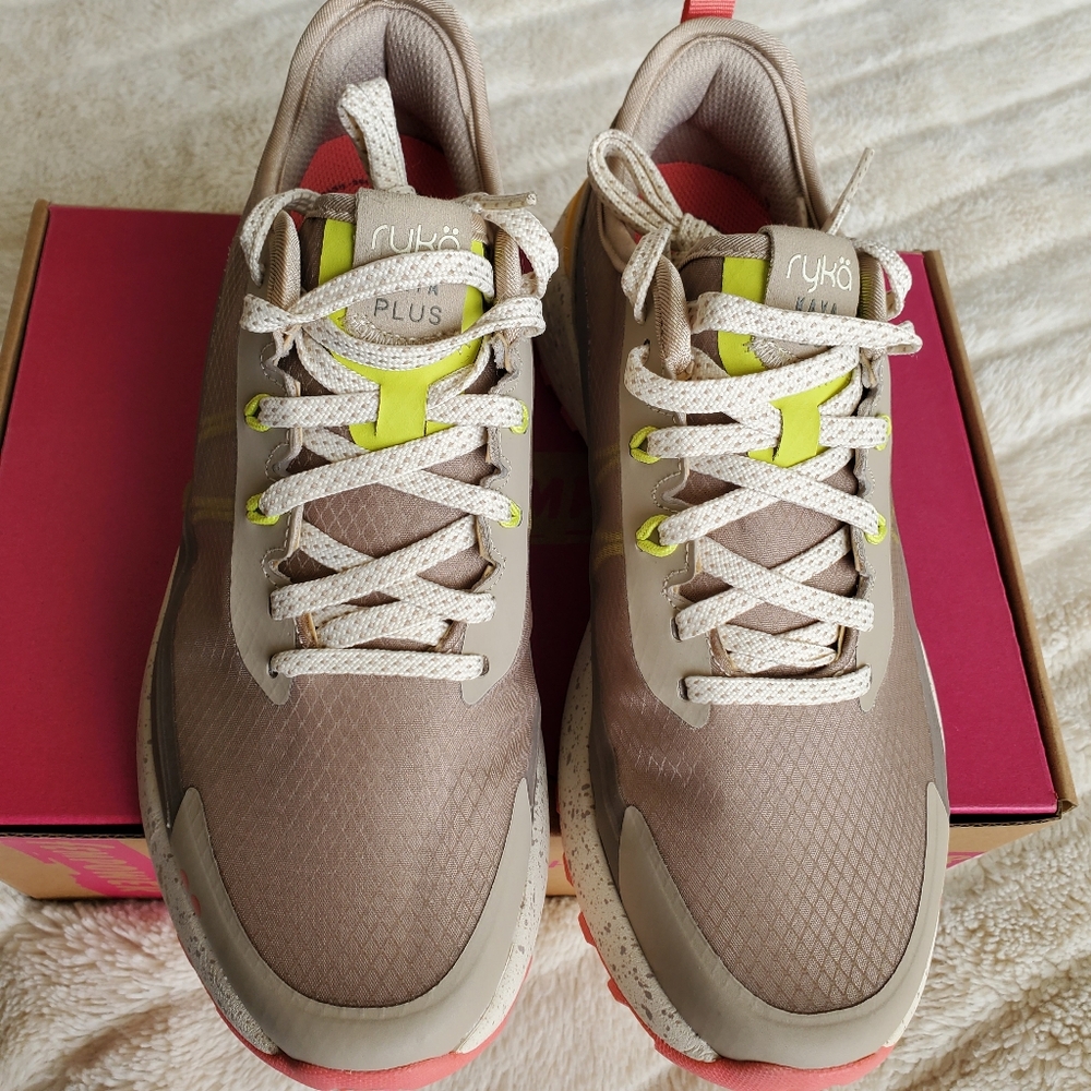 Ryka fEMPOWER Kaya Plus Water Resistant Trail Shoe - Picture 7 of 10